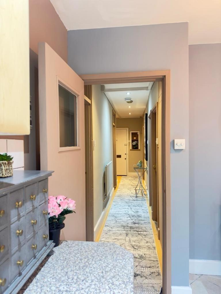 Beautiful Family Apartment London Exterior foto